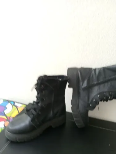 Bota coturno infantil preta número 31 