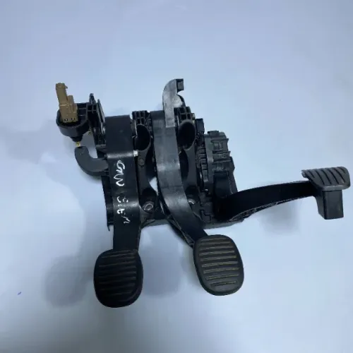 Kit de Pedais Fiat Grand Siena 2014