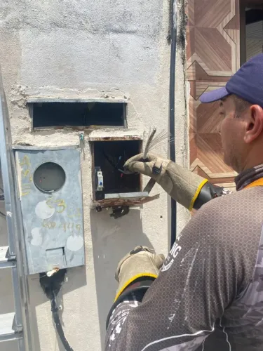 Eletricista técnico formado 