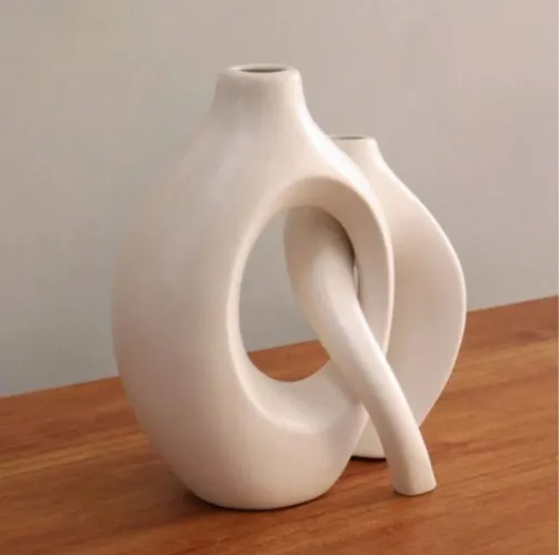 Par de Vasos Decorativos de Cerâmica