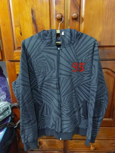 Blusa de Moletom preta - Tamanho G