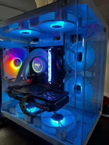 PC Gamer Ryzen 7 5700X | RTX 4060 8GB | 32GB RAM | SSD 512GB + 120GB