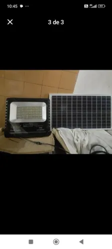 Refletor Solar 200W com Painel e Bateria