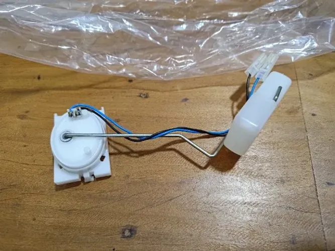 Sensor Combustível Uno Mille Ano 1997 á 2004 / Strada Ano 1999 á 2001