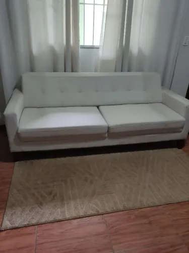 Sofá 3 lugares linho cru
