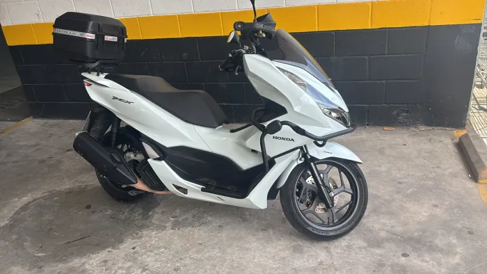 Moto de dono caprichoso 