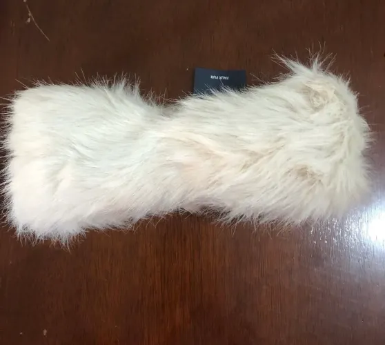 Faixa pro cabelo com pêlo