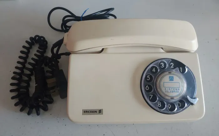 TELEFONE ANTIGO DE DISCO ERICSON