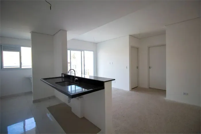 Apartamento à venda com 3 quartos no condomínio Mirante Canafístula, São Roque - SP