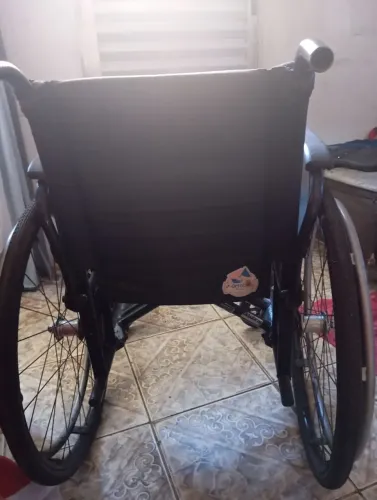 Cadeira de rodas manual