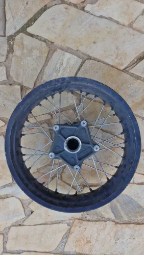 Roda traseira Bmw f800 gs 2012