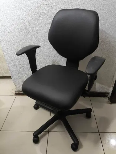 Cadeira Presidente Ergonômica 