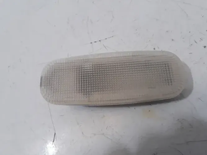 Luz De Teto Porta Malas Mercedes E 320 2001     5677