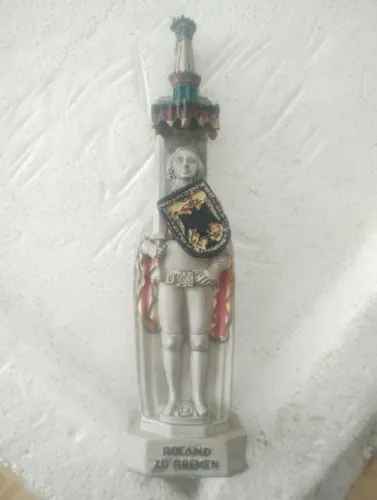 Escultura/ miniatura / estatueta 20cm Roland Zu Bremen. Raridade.!!!