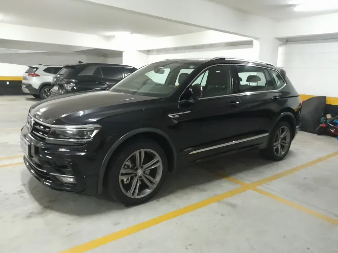 Volkswagen Tiguan Allspac R-line 350 TSI 2.0 4X4 2019