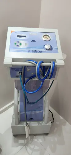 Aparelho de Peeling e Vácuo Dermotonus IBRAMED