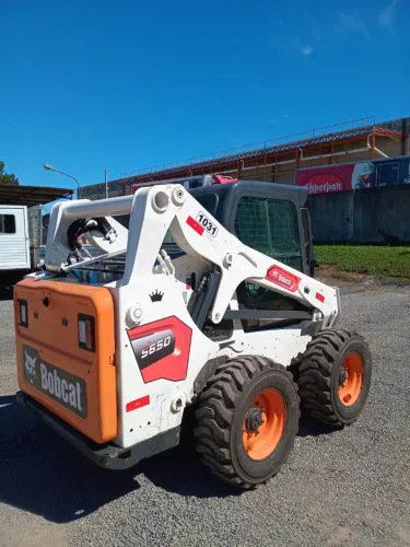 Bobcat S650 2021 Minicarregadeira Revisada