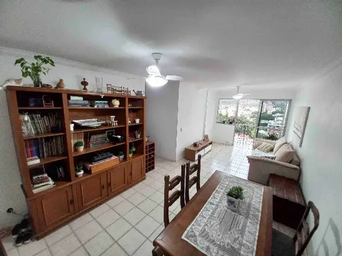 Apartamento 3 quartos Grajaú - Infra, piscina, vaga e varanda