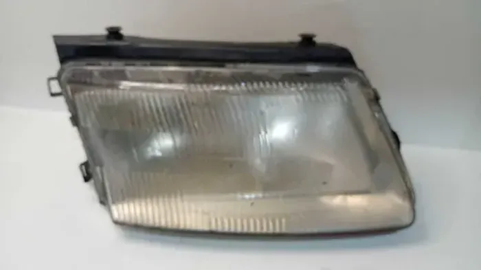 Farol Passat Alemão 1997 1999 2000 L/direito Direito/passageiro