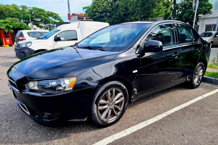 Mitsubishi Lancer HLE 2.0 16V 160cv Aut. 2016