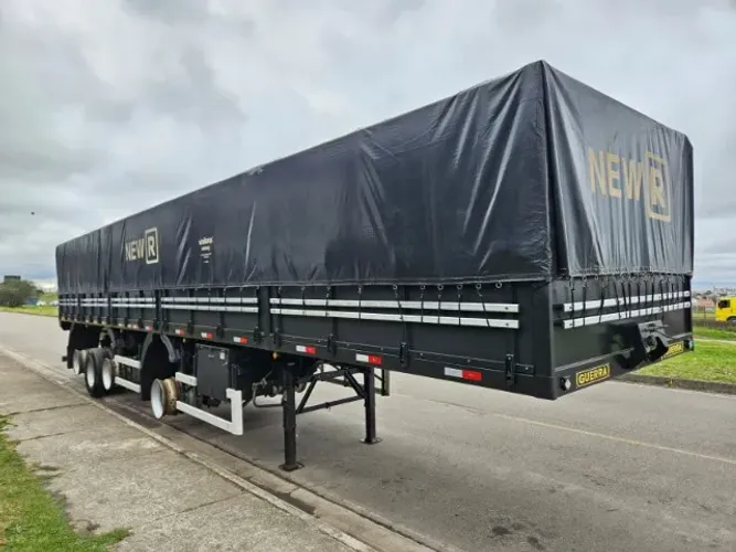 Carreta Graneleira 4 Eixo Guerra Ano 23 Sem pneus 13.5 x 1.80 compensado naval roda disco