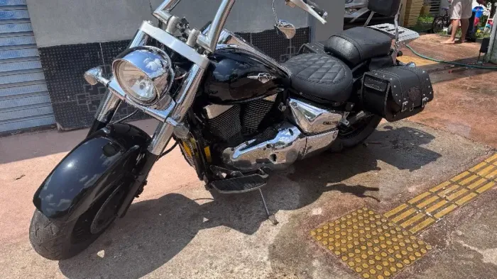 Vendo Moto Boulevard fantasma 
