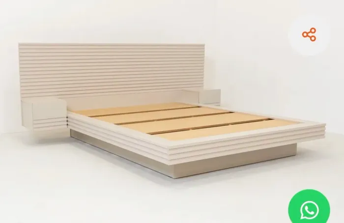 Cama Casal/Queem com Cabeceira e Mesas de Apoio SEM colchão