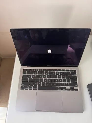 MacBook Air 13 i5 8gb ram ssd 128GB 2019