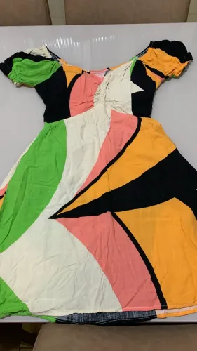 Vestido curto Tam P
