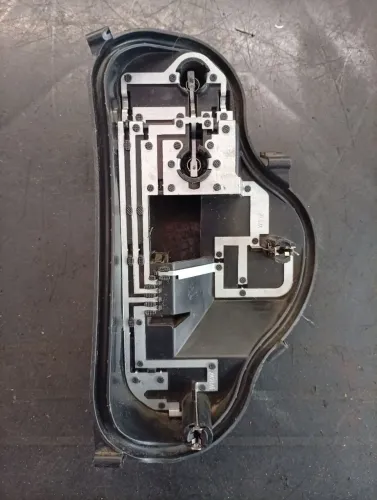 Circuito Lanterna Traseira Direita Volkswagen Fox 2010 A 2014 Original 