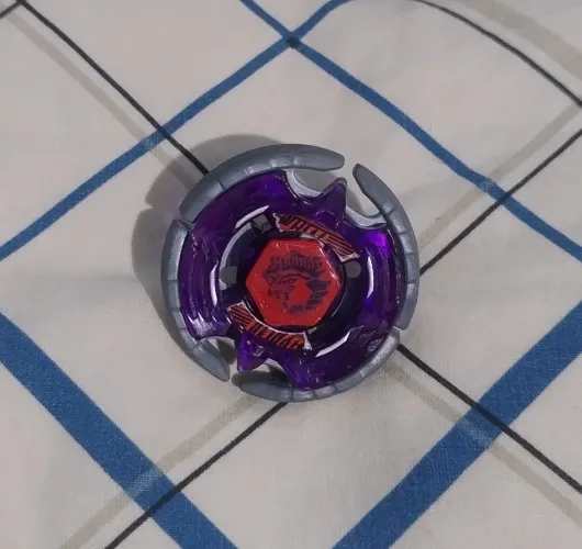 Beyblade Earth Aquila 145WD - Metal Fight Beyblade, Takara Tomy