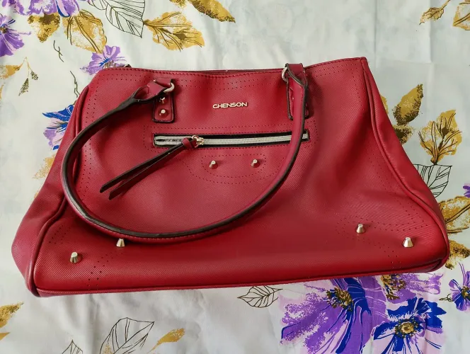 Bolsa super conservada 