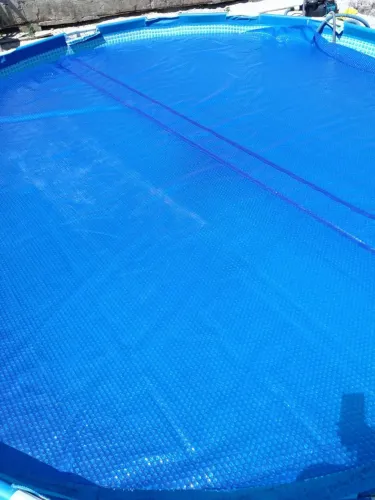 Capa de piscina