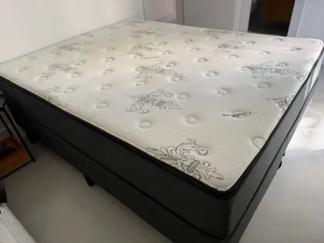 Cama Box Queen Dallas (colchão + box) 