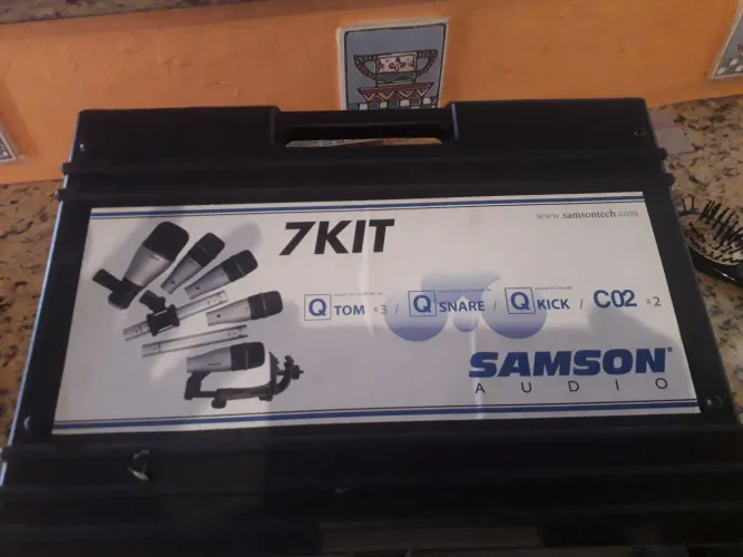 Vendo kit microfone para bateria e percussão. 