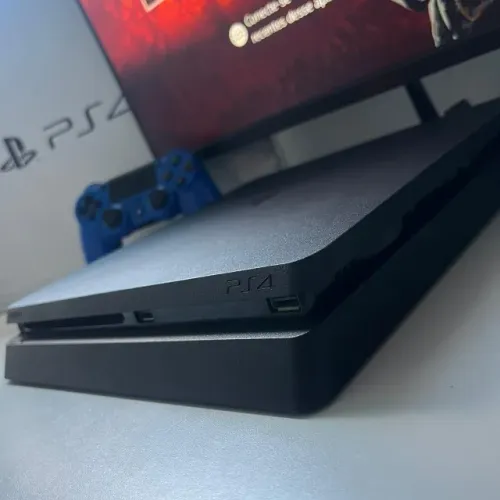 Playstation 4 SLIM - 1 Tera de armazenamento com caixa e controle