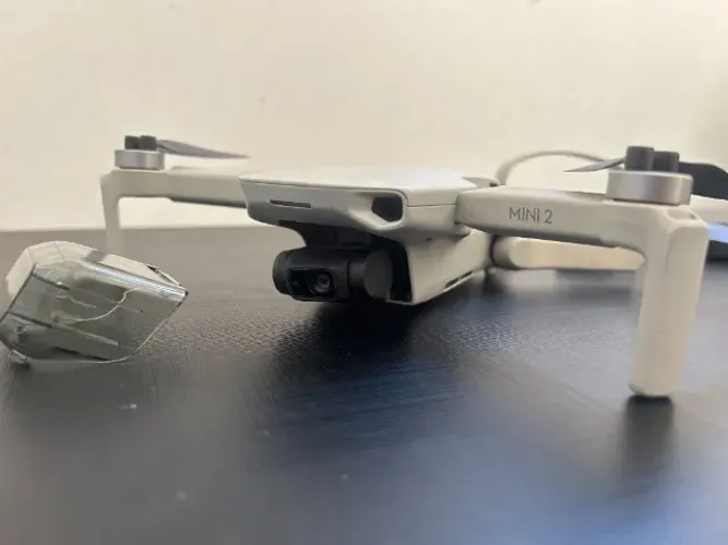 Drone DJI Mini 2 Fly More Combo 3 Baterias + Acessórios