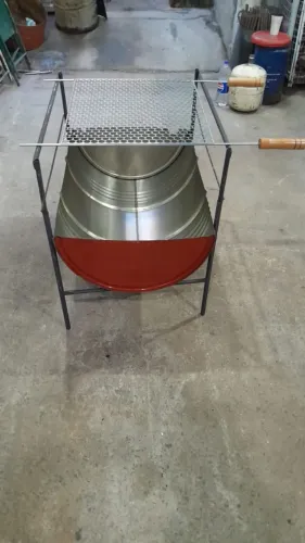 Churrasqueiras de Latão Novas