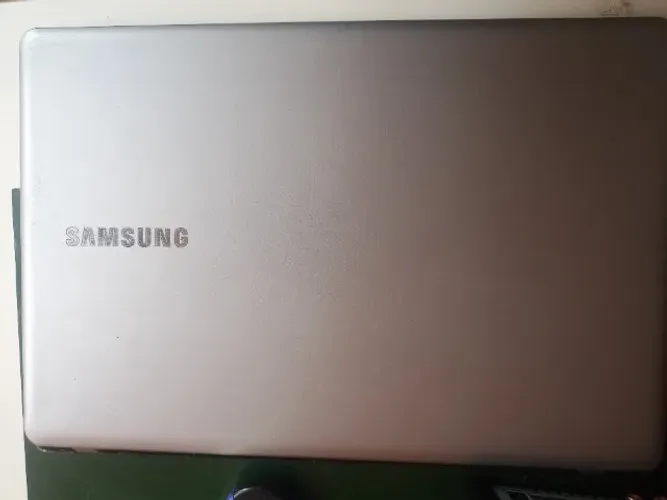 Tampa da tela para notebook Samsung 14"