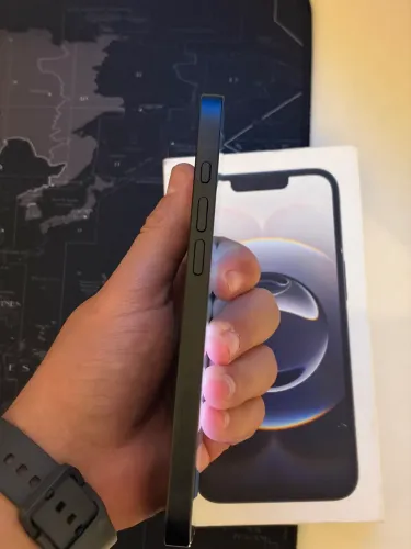iPhone 16e - 128GB