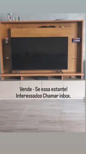 Vende-se essa estante ta muito boa