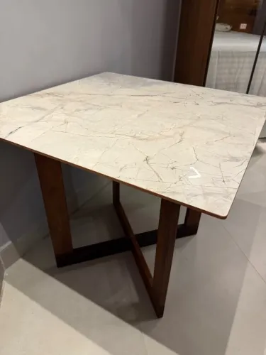 Mesa Madeira com Porcelanato NOVA
