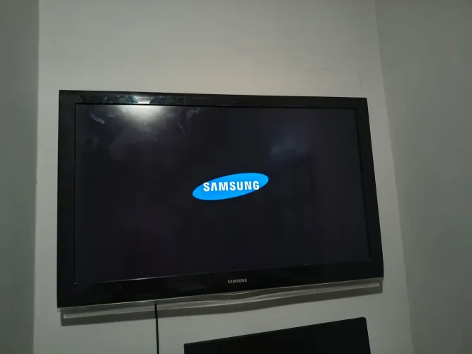 Tv Samsung 47 polegadas