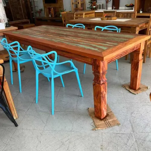 Mesa De Demolição Com Tinta Pé Carambola