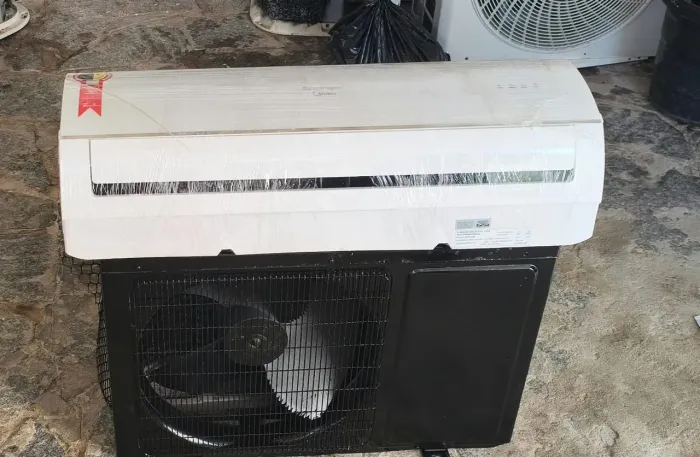 Ar condicionado midea 12mil btus- instalação inclusa no valor