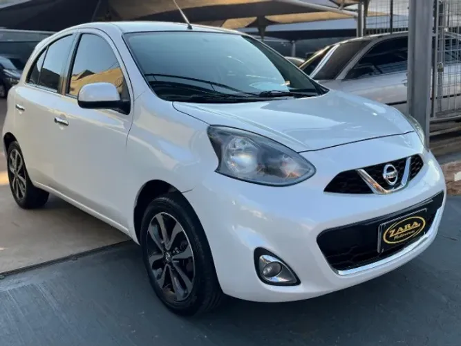 Nissan March SL 1.6 16V Flex Fuel 5P 2015