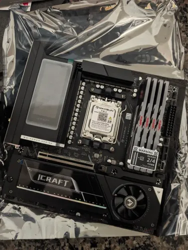 Kit placa mãe e memórias ( AM5 )