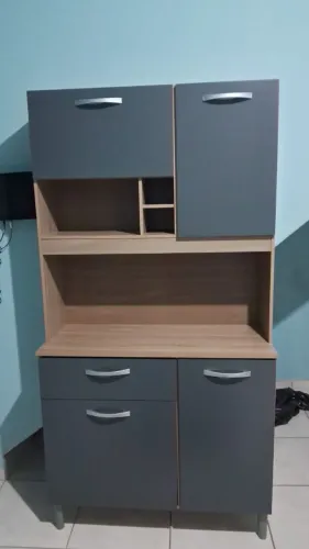 Vendo armário de cozinha top leia a descrição do anúncio.