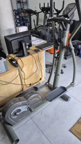 Elíptico E3 performe Movement