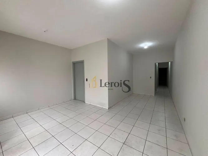 Casa com 2 dormitórios para alugar, 105 m² por R$ 2.245,00/mês - Vila Santa Terezinha - It